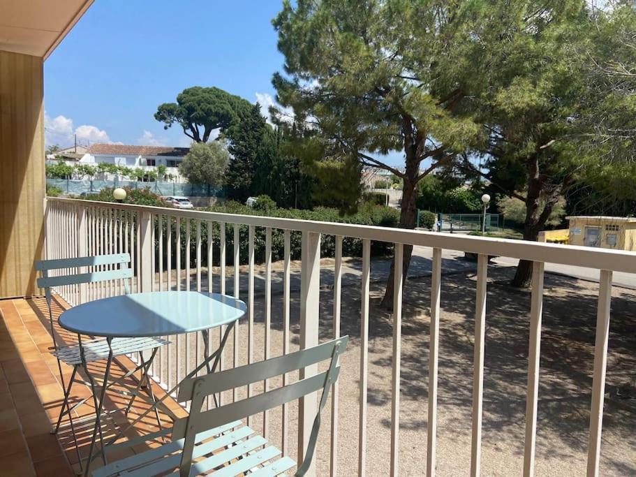 Ferienwohnung Grand T2 53M2, Proche Plages Et Port , Parking . La Ciotat Exterior foto